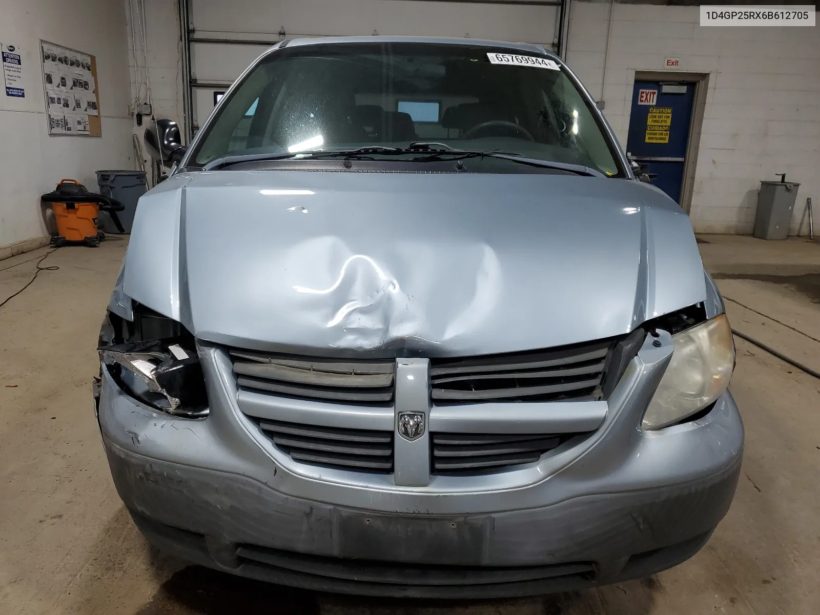 1D4GP25RX6B612705 2006 Dodge Caravan Se