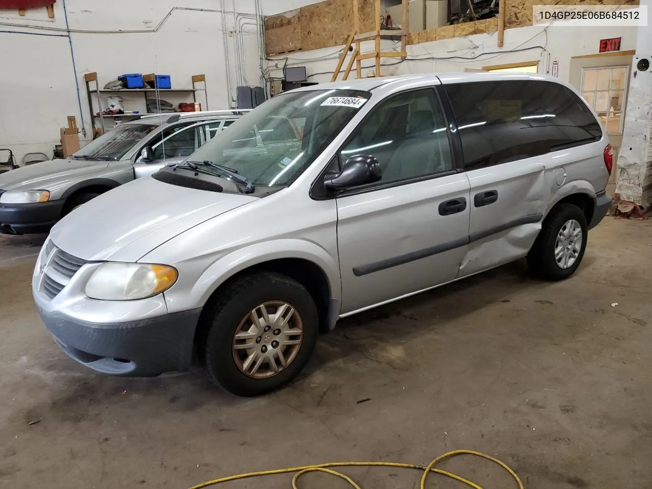 2006 Dodge Caravan Se VIN: 1D4GP25E06B684512 Lot: 76674684