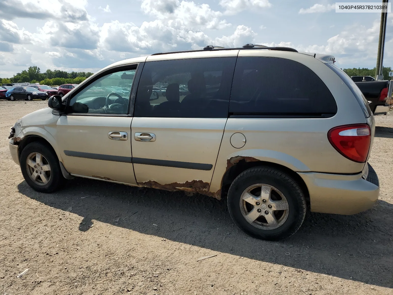 2007 Dodge Caravan Sxt VIN: 1D4GP45R37B210389 Lot: 66253134