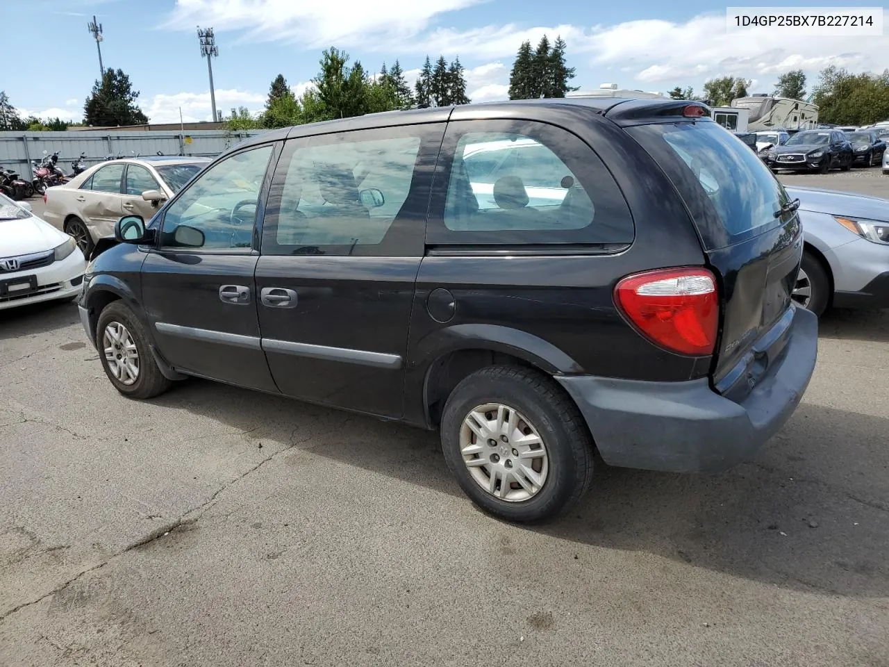 2007 Dodge Caravan Se VIN: 1D4GP25BX7B227214 Lot: 68054584