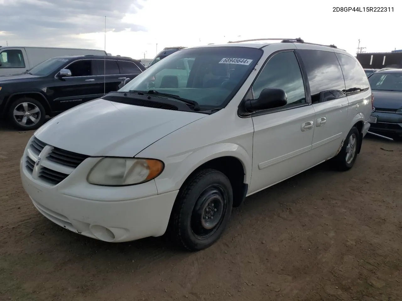 2007 Dodge Grand Caravan Sxt VIN: 2D8GP44L15R222311 Lot: 68945644