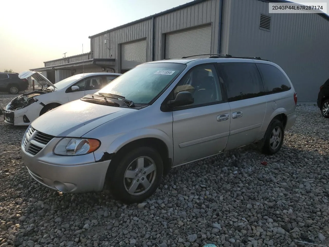 2007 Dodge Grand Caravan Sxt VIN: 2D4GP44L67R287174 Lot: 70711854