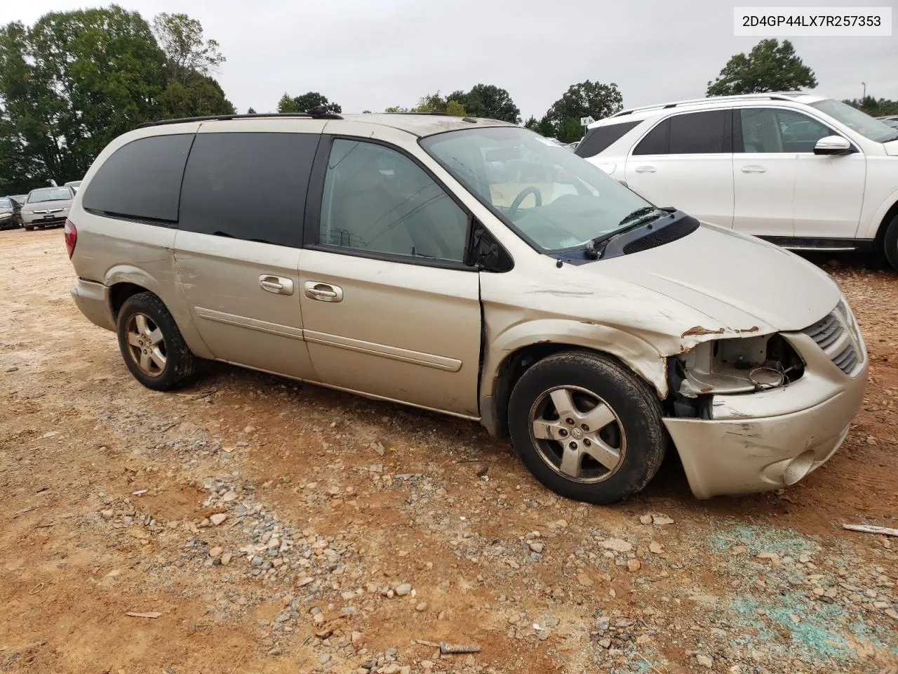 2D4GP44LX7R257353 2007 Dodge Grand Caravan Sxt