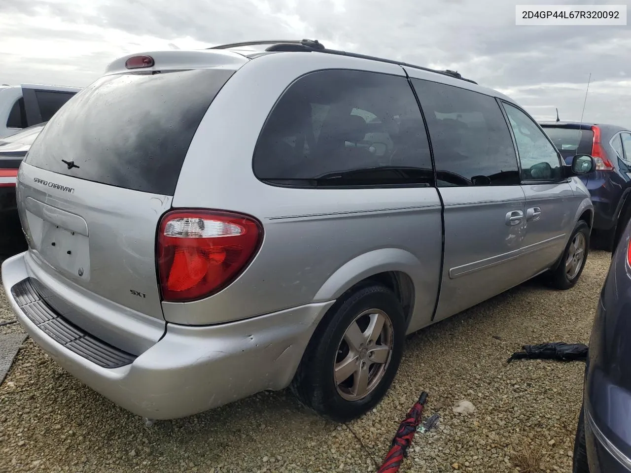 2007 Dodge Grand Caravan Sxt VIN: 2D4GP44L67R320092 Lot: 74783484