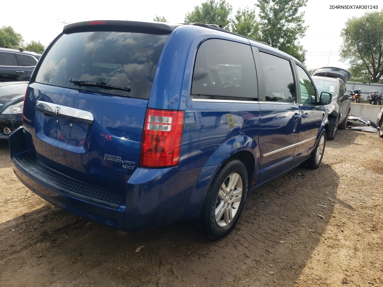 2D4RN5DX7AR301243 2010 Dodge Grand Caravan Sxt