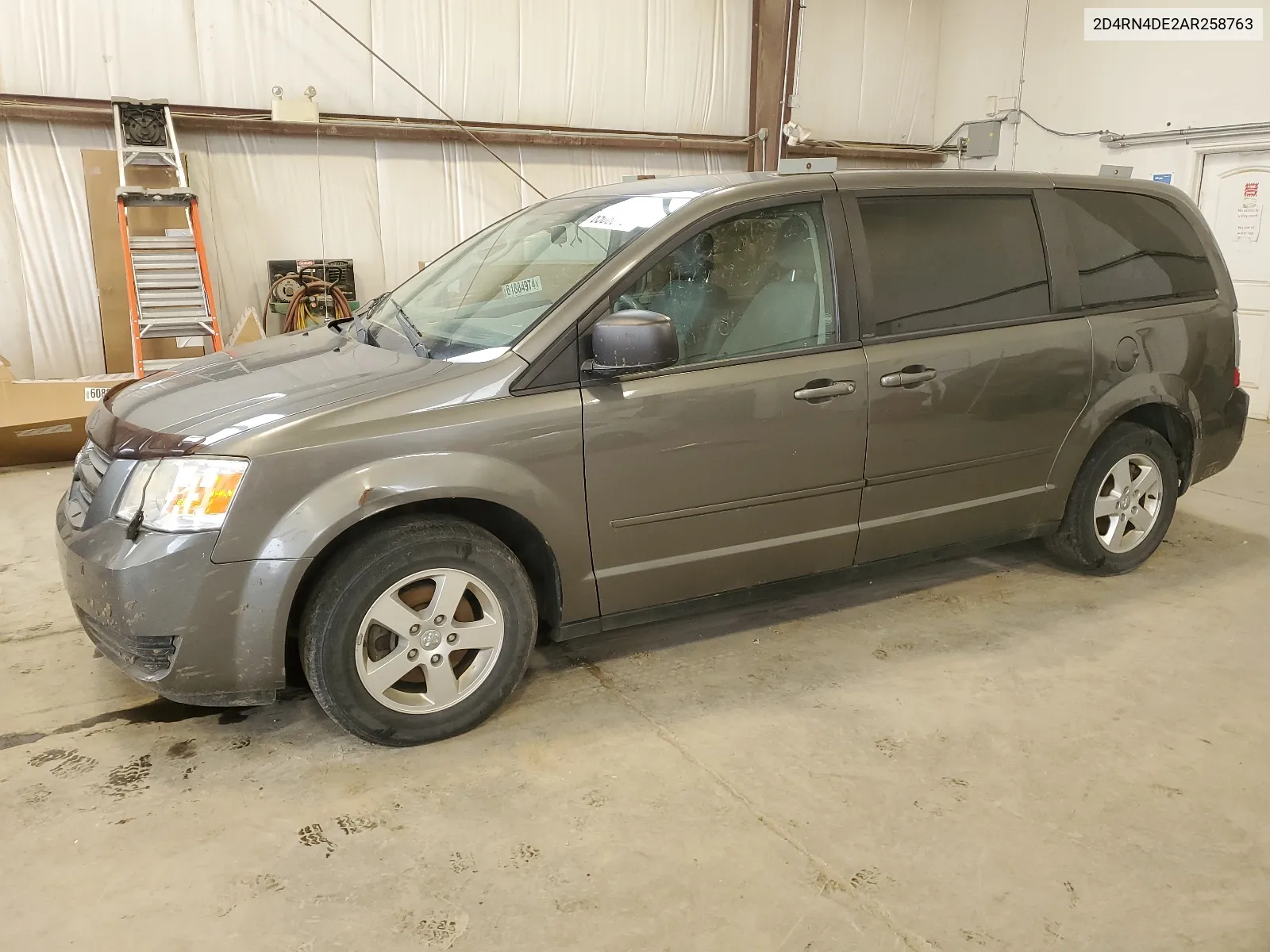 2010 Dodge Grand Caravan Se VIN: 2D4RN4DE2AR258763 Lot: 65060734