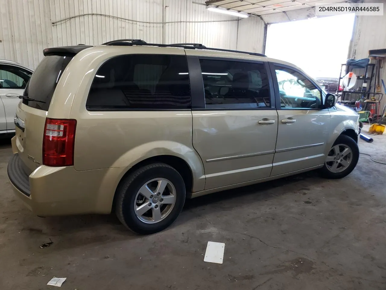 2010 Dodge Grand Caravan Sxt VIN: 2D4RN5D19AR446585 Lot: 70825114