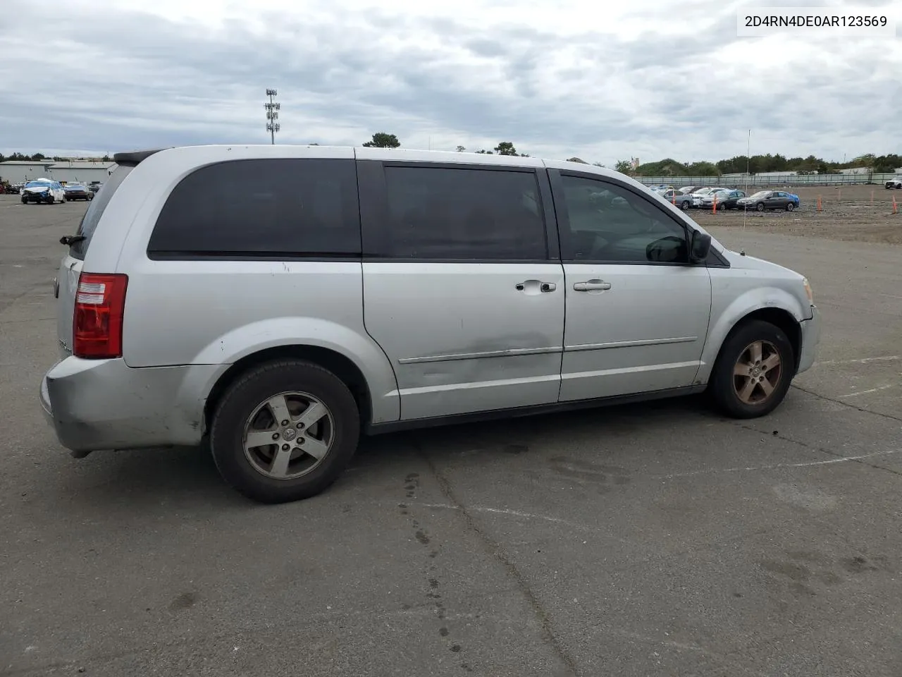 2010 Dodge Grand Caravan Se VIN: 2D4RN4DE0AR123569 Lot: 73489314