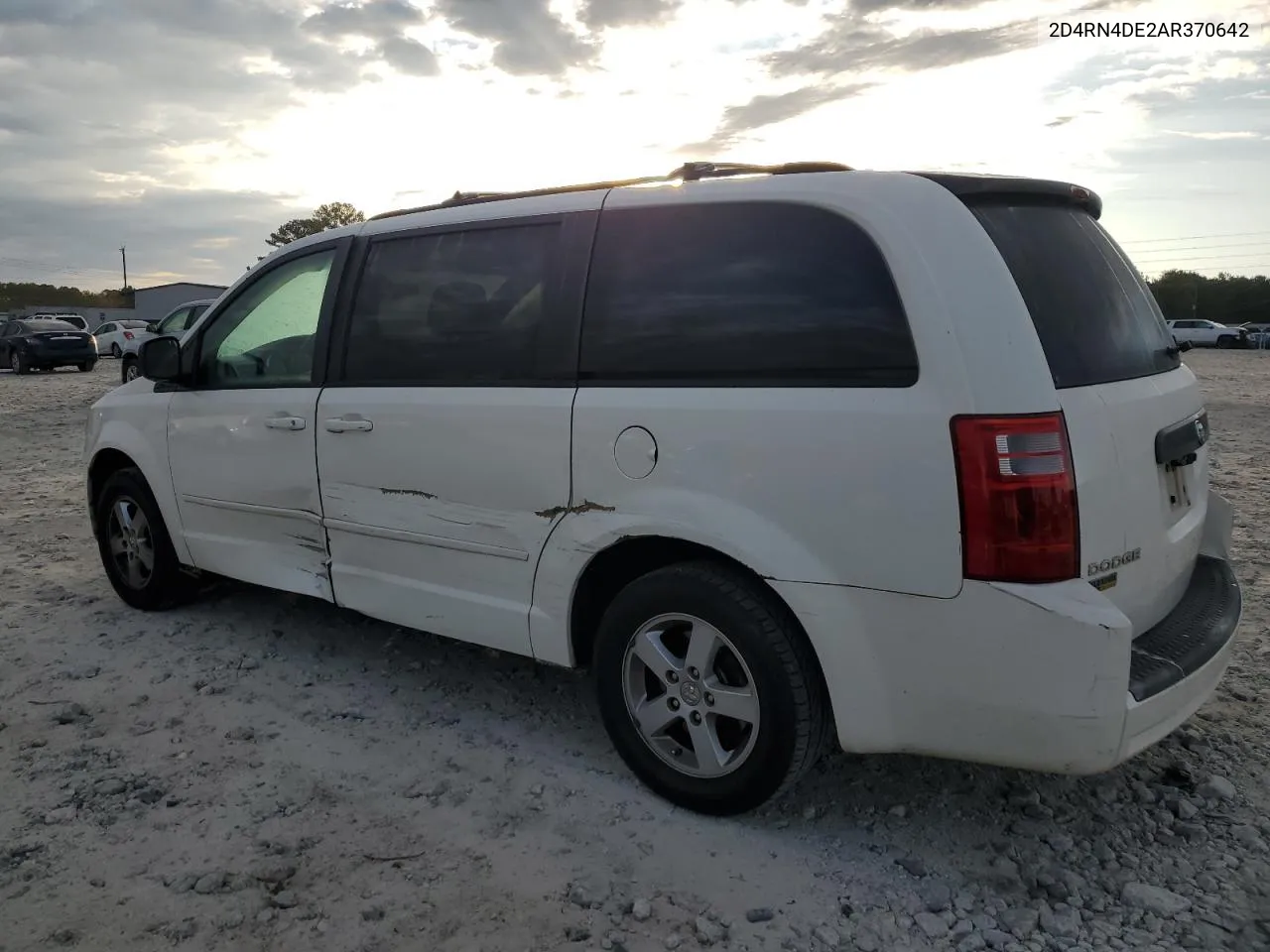 2010 Dodge Grand Caravan Se VIN: 2D4RN4DE2AR370642 Lot: 75904254