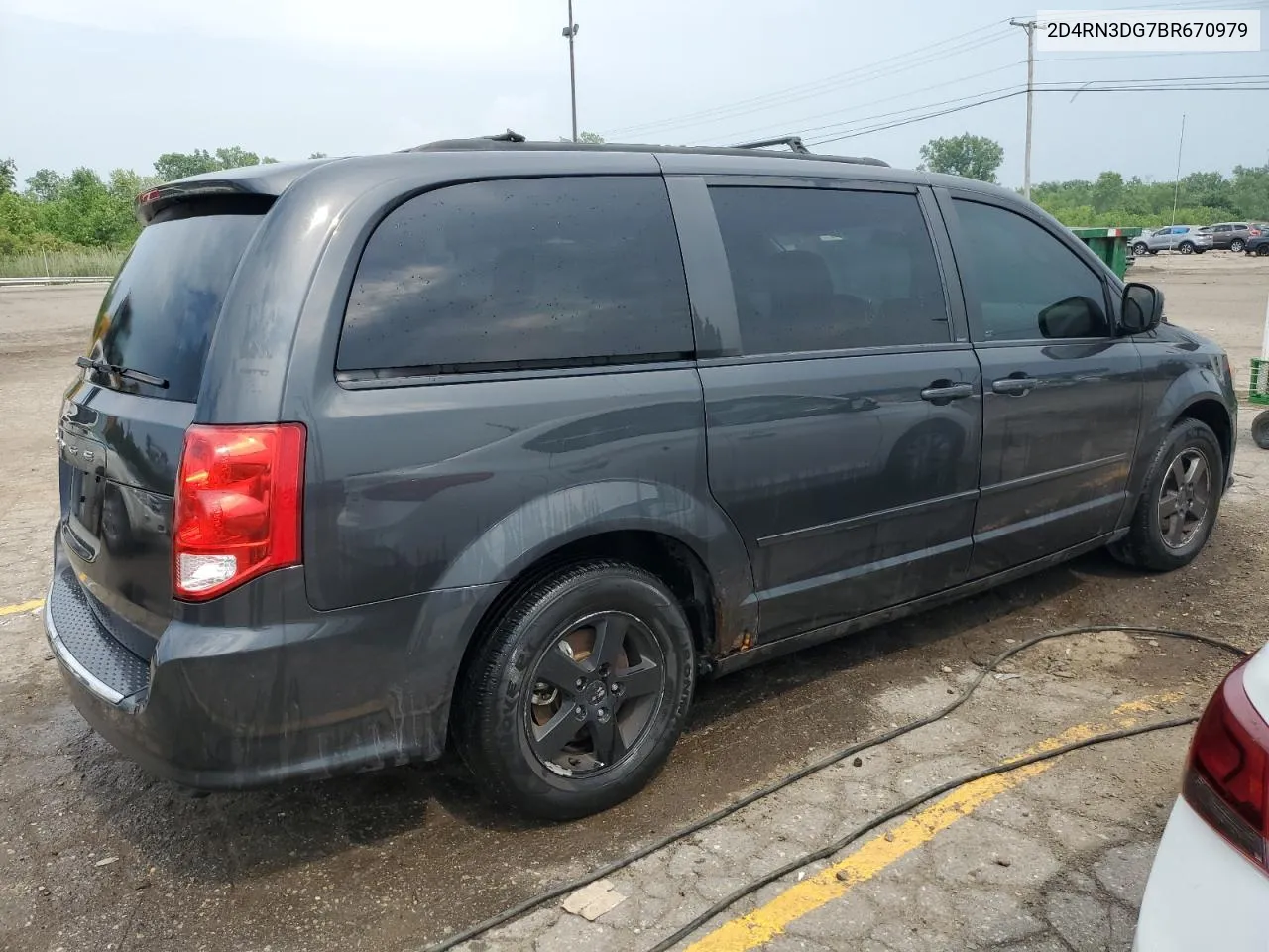 2011 Dodge Grand Caravan Mainstreet VIN: 2D4RN3DG7BR670979 Lot: 59888164