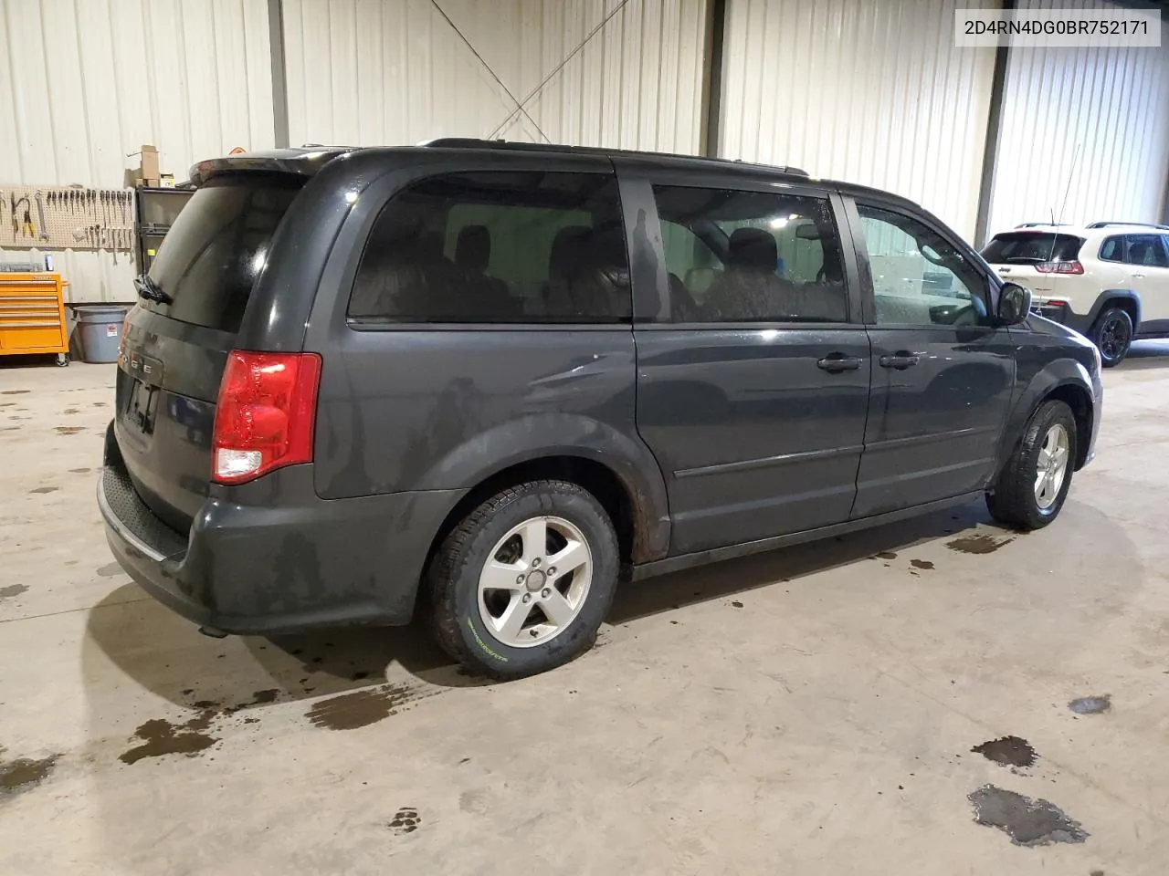 2D4RN4DG0BR752171 2011 Dodge Grand Caravan Express