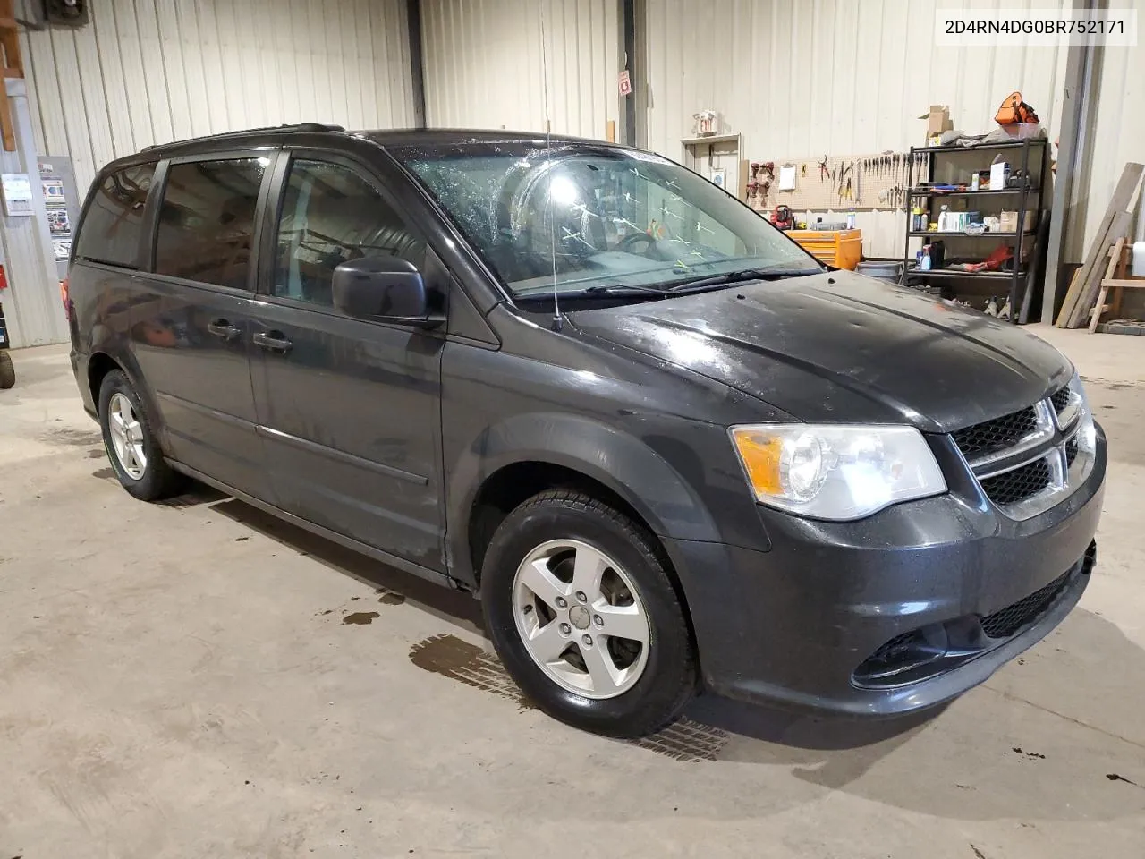 2011 Dodge Grand Caravan Express VIN: 2D4RN4DG0BR752171 Lot: 69487904