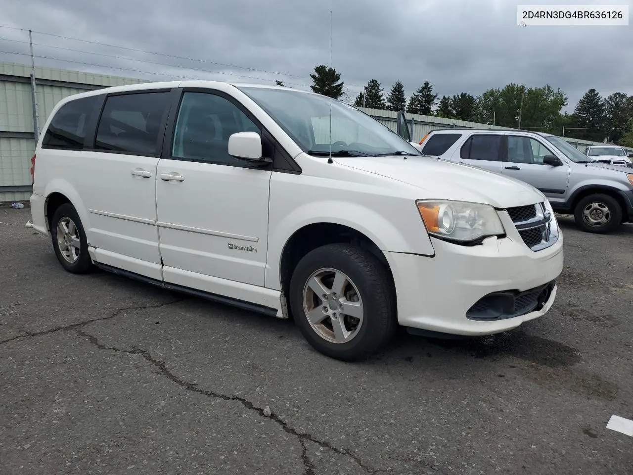 2D4RN3DG4BR636126 2011 Dodge Grand Caravan Mainstreet