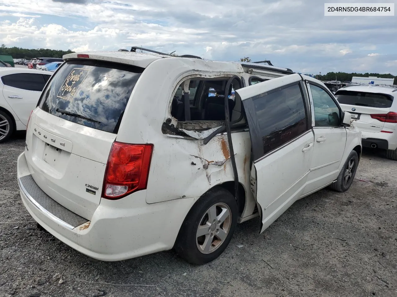 2011 Dodge Grand Caravan Crew VIN: 2D4RN5DG4BR684754 Lot: 73687164