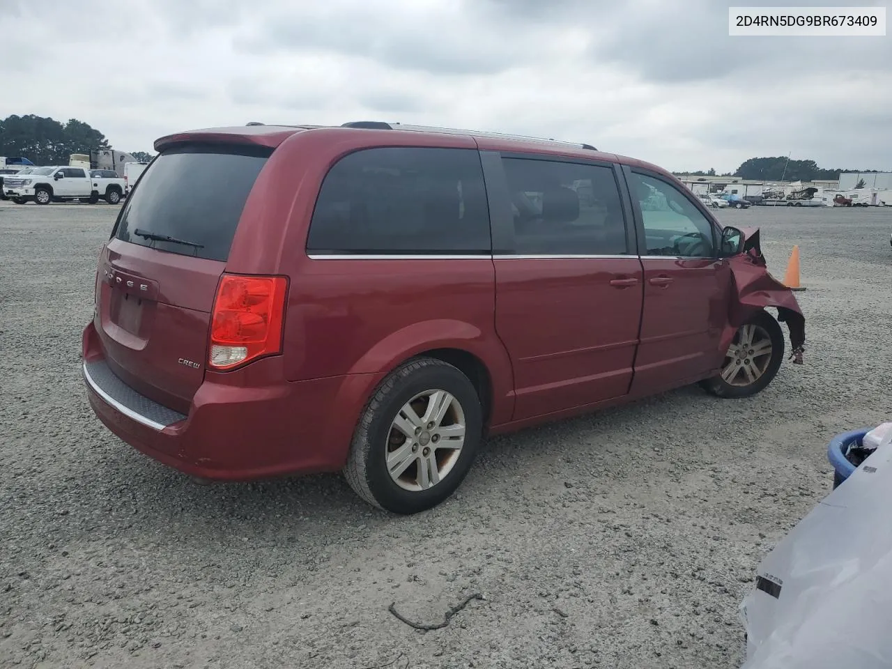 2011 Dodge Grand Caravan Crew VIN: 2D4RN5DG9BR673409 Lot: 73992334