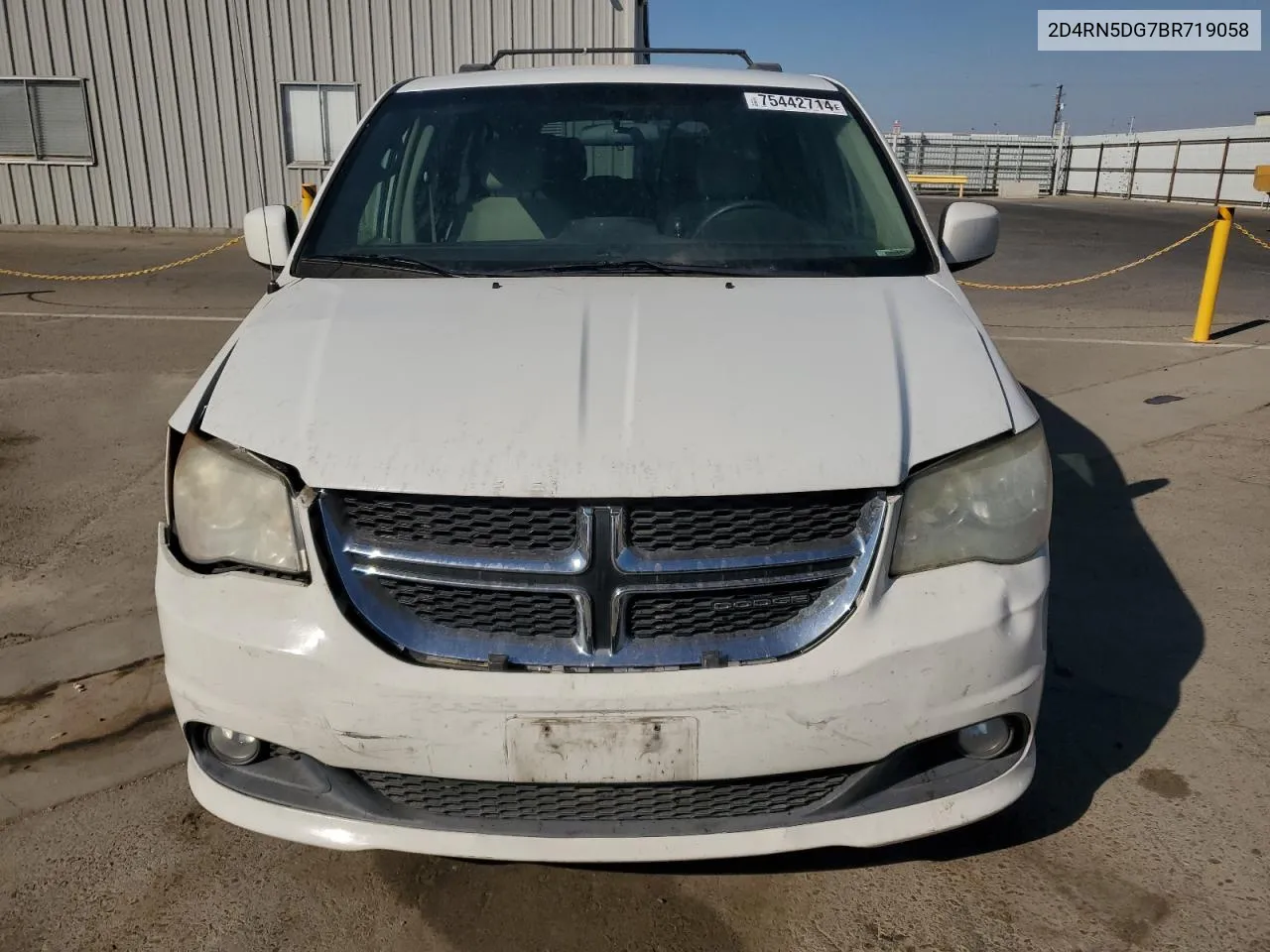 2011 Dodge Grand Caravan Crew VIN: 2D4RN5DG7BR719058 Lot: 75442714