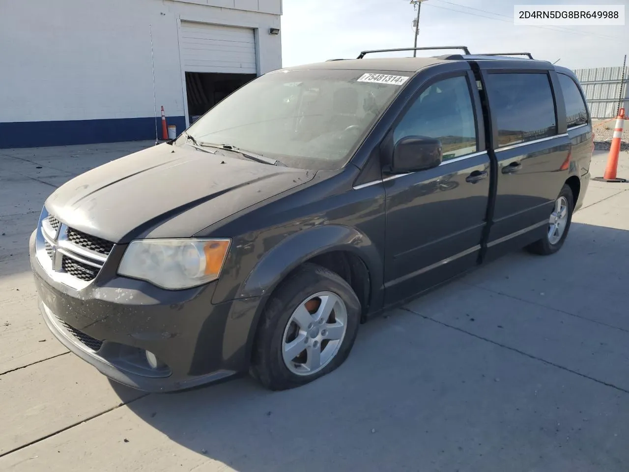 2011 Dodge Grand Caravan Crew VIN: 2D4RN5DG8BR649988 Lot: 75481314