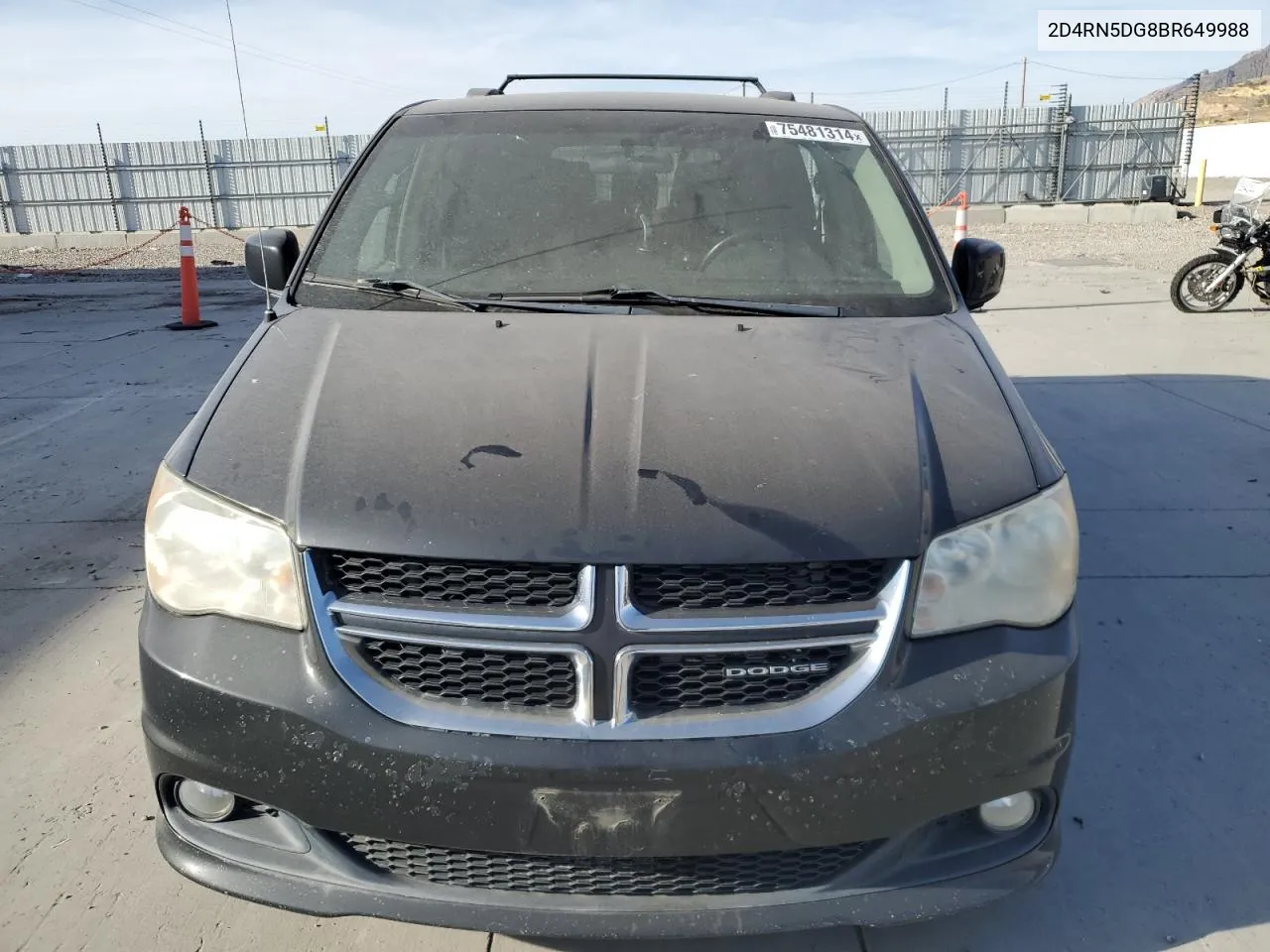 2011 Dodge Grand Caravan Crew VIN: 2D4RN5DG8BR649988 Lot: 75481314