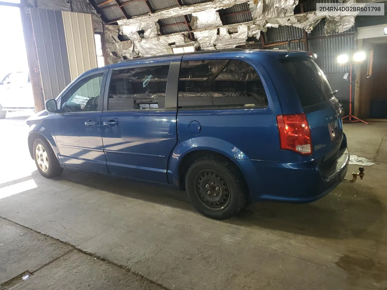 2D4RN4DG2BR601798 2011 Dodge Grand Caravan Express