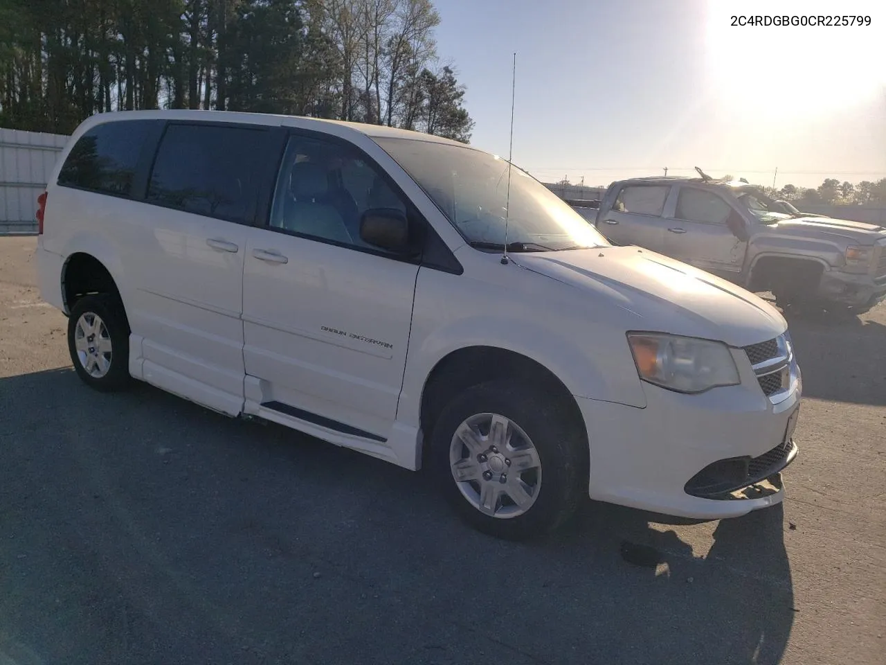 2C4RDGBG0CR225799 2012 Dodge Grand Caravan Se