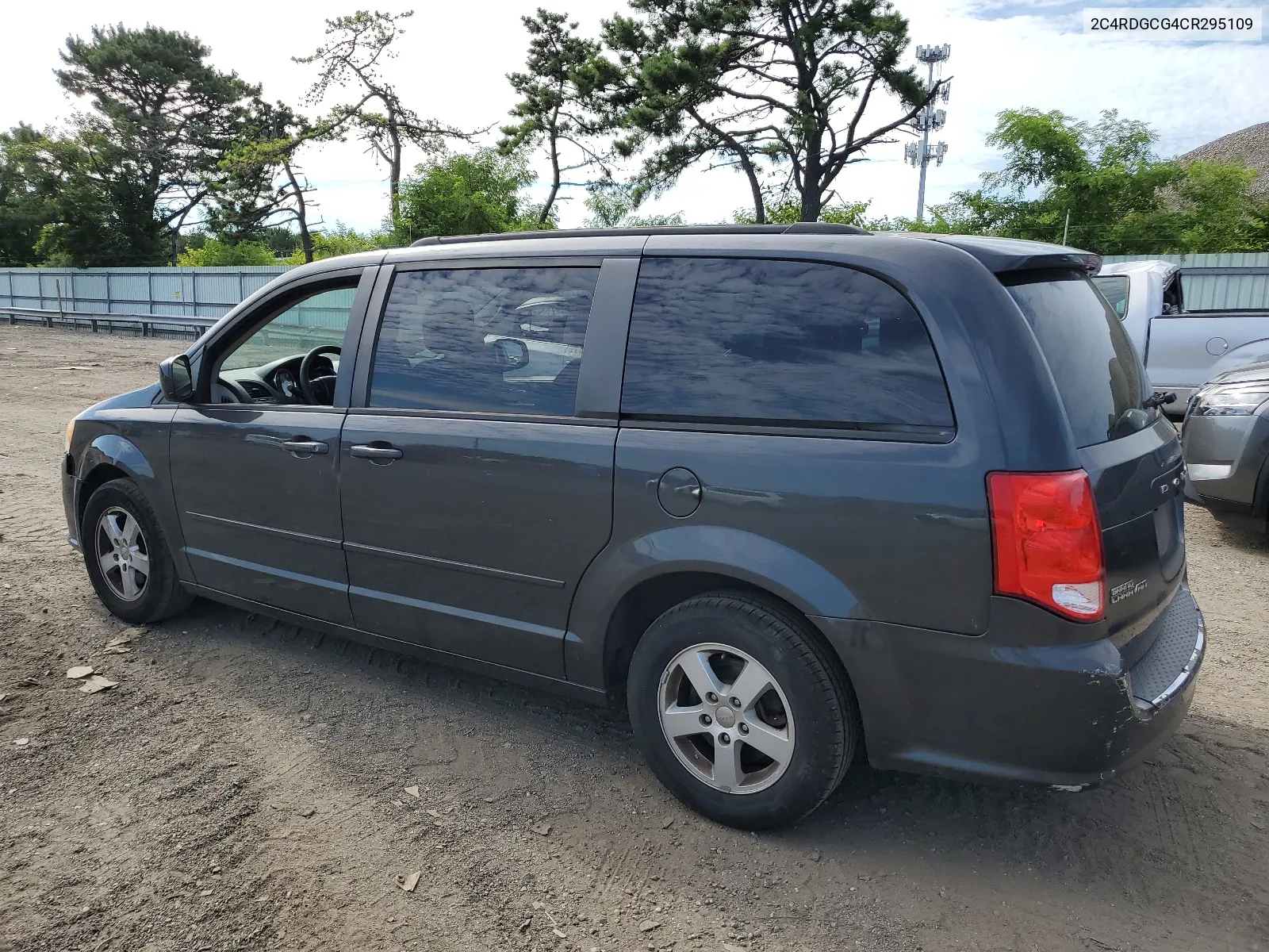 2012 Dodge Grand Caravan Sxt VIN: 2C4RDGCG4CR295109 Lot: 61629604