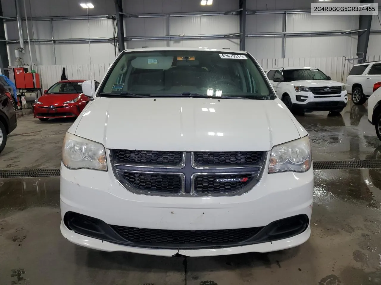 2C4RDGCG5CR324455 2012 Dodge Grand Caravan Sxt