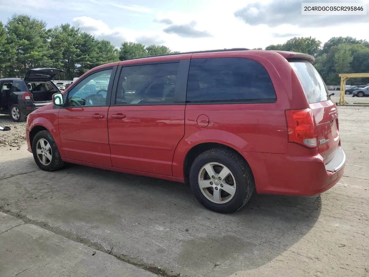 2012 Dodge Grand Caravan Sxt VIN: 2C4RDGCG5CR295846 Lot: 69613004