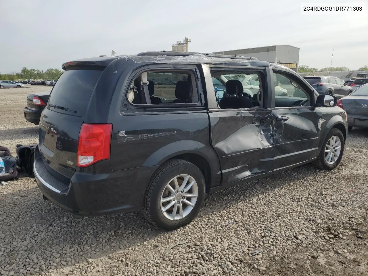 2C4RDGCG1DR771303 2013 Dodge Grand Caravan Sxt