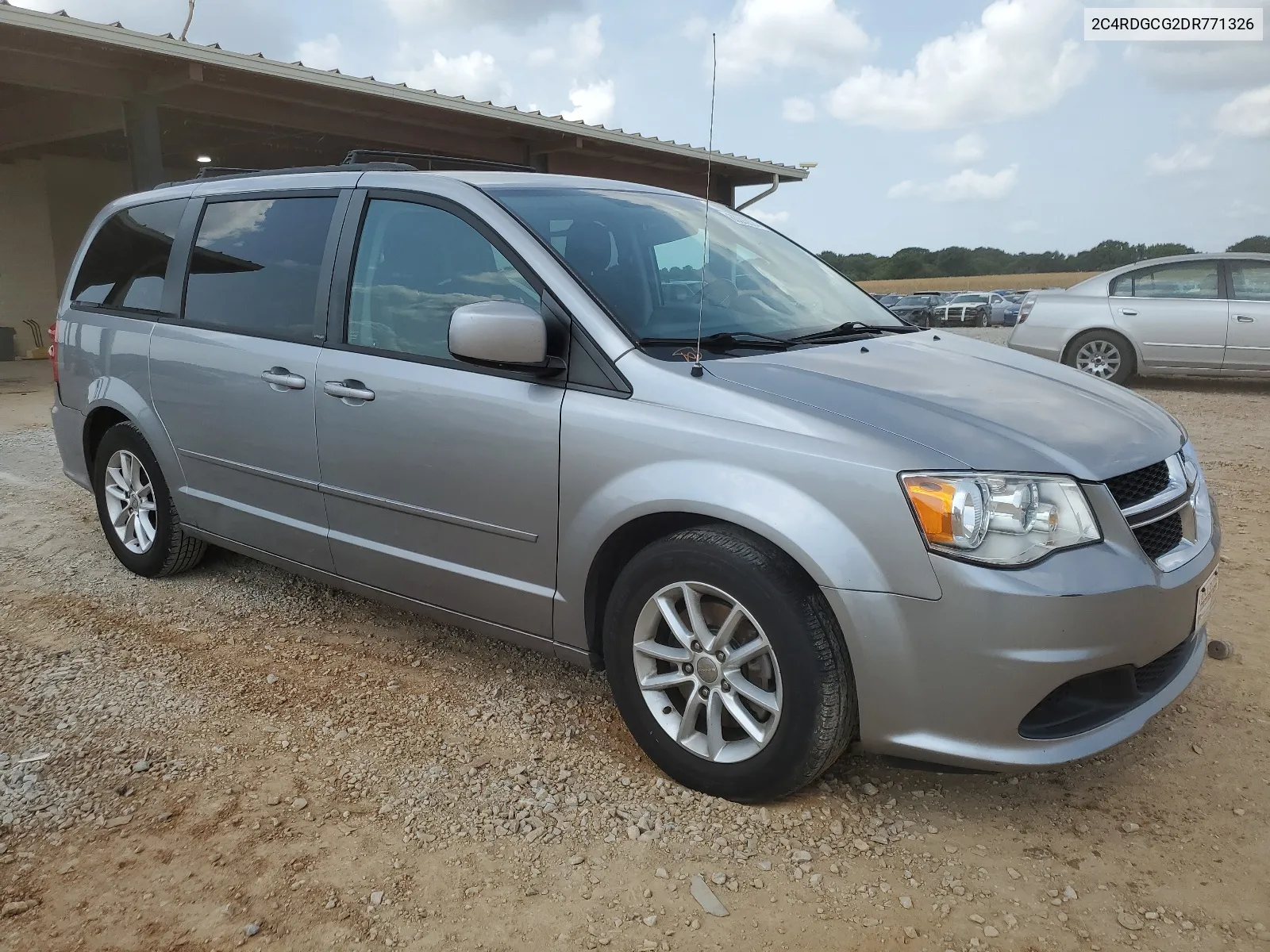 2013 Dodge Grand Caravan Sxt VIN: 2C4RDGCG2DR771326 Lot: 63392824