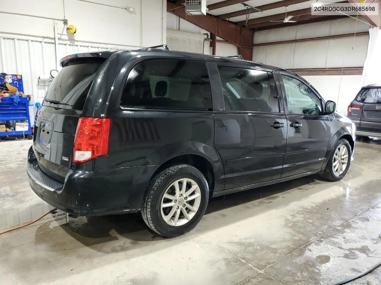 2013 Dodge Grand Caravan Sxt VIN: 2C4RDGCG3DR685698 Lot: 66513784