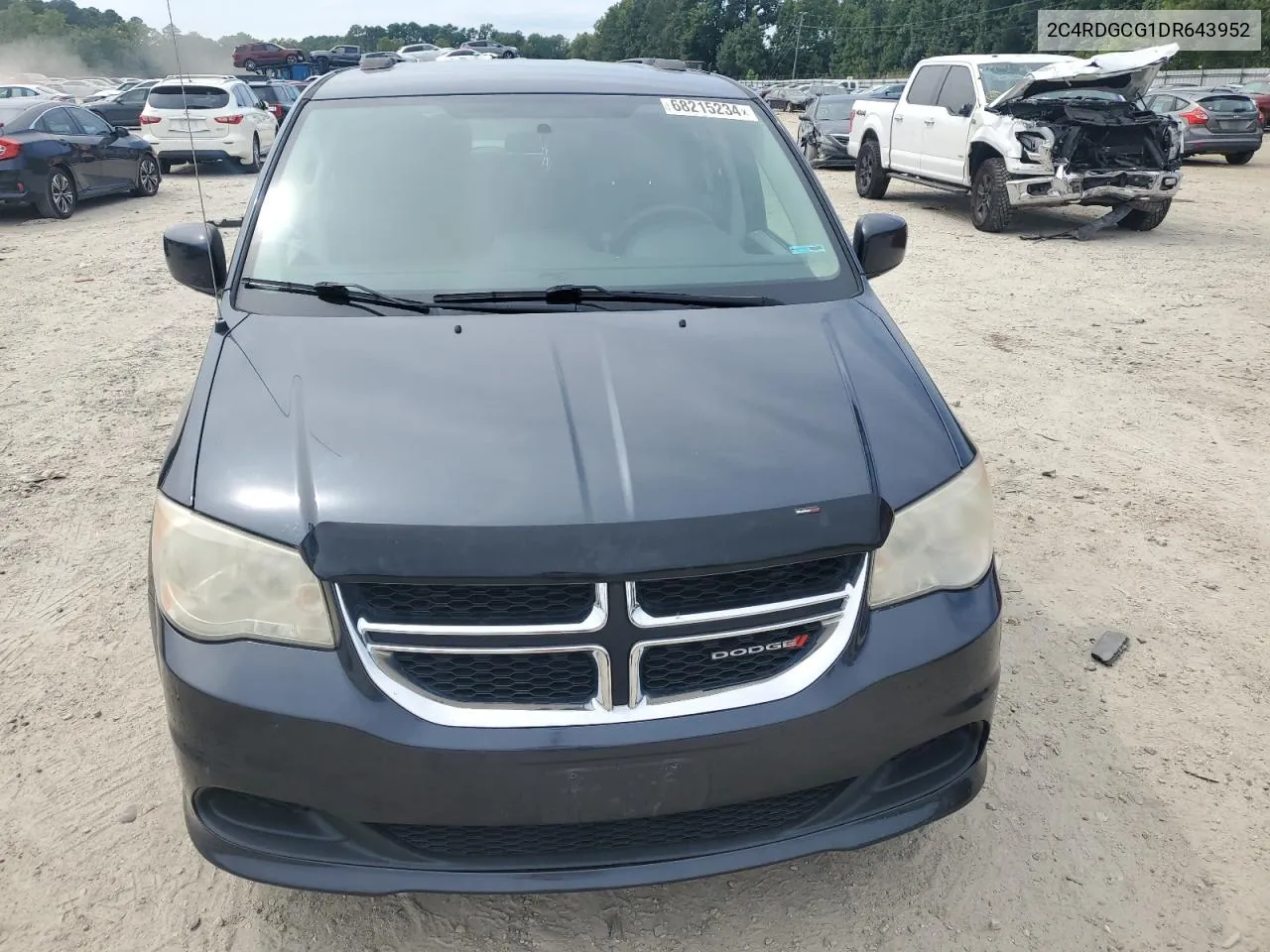 2013 Dodge Grand Caravan Sxt VIN: 2C4RDGCG1DR643952 Lot: 68215234