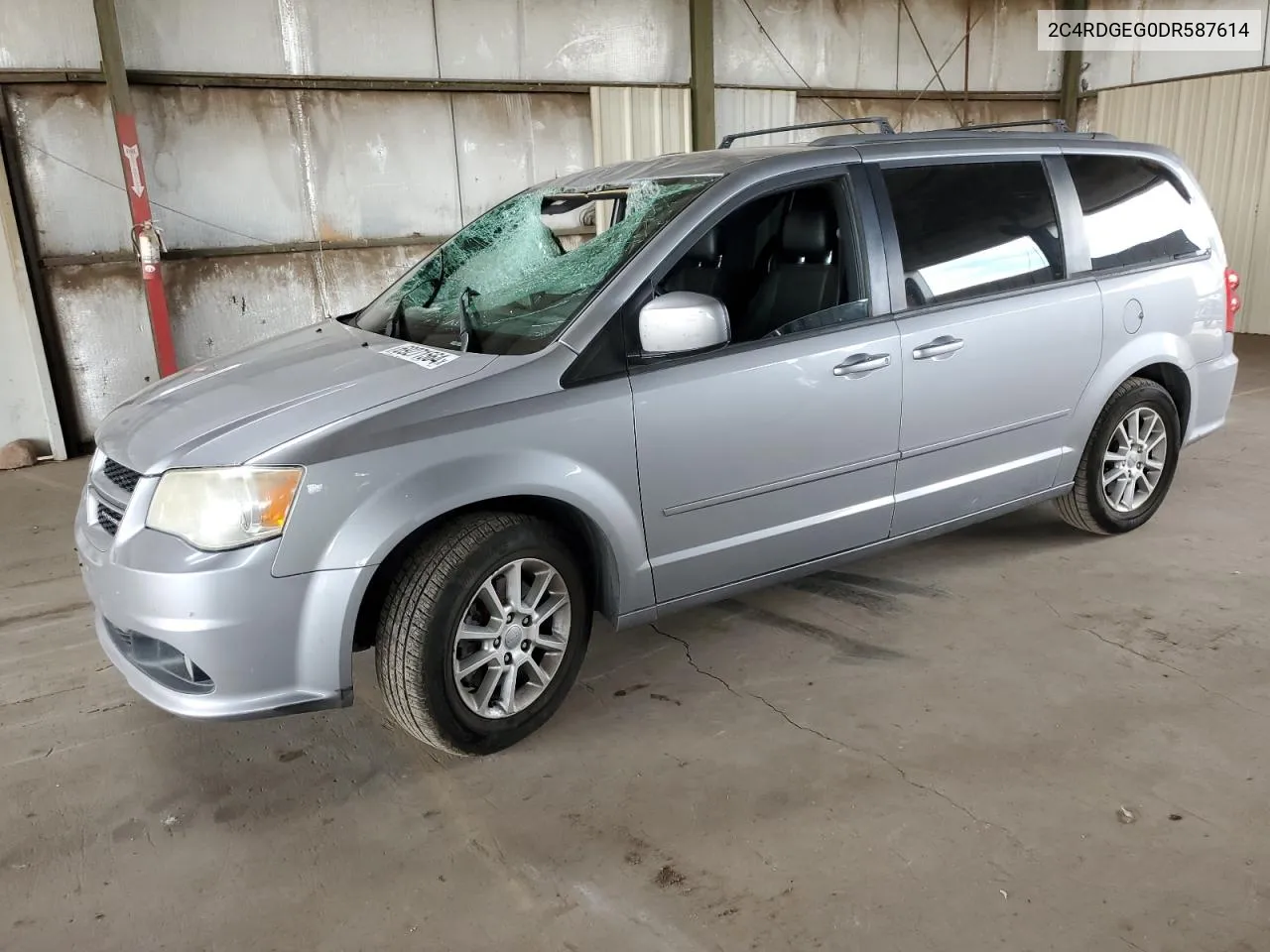 2C4RDGEG0DR587614 2013 Dodge Grand Caravan R/T