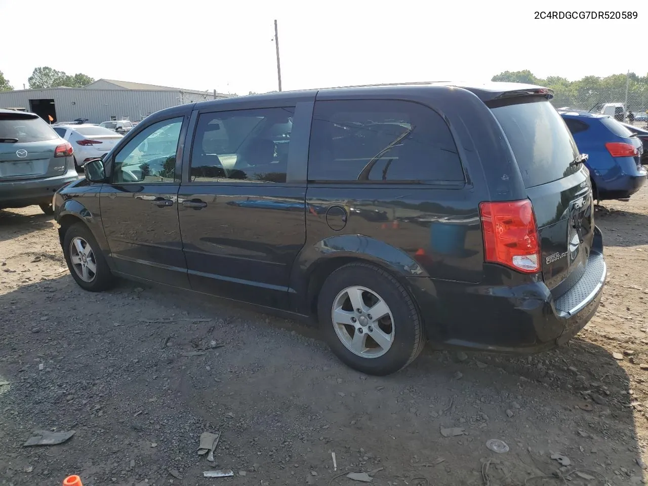 2C4RDGCG7DR520589 2013 Dodge Grand Caravan Sxt