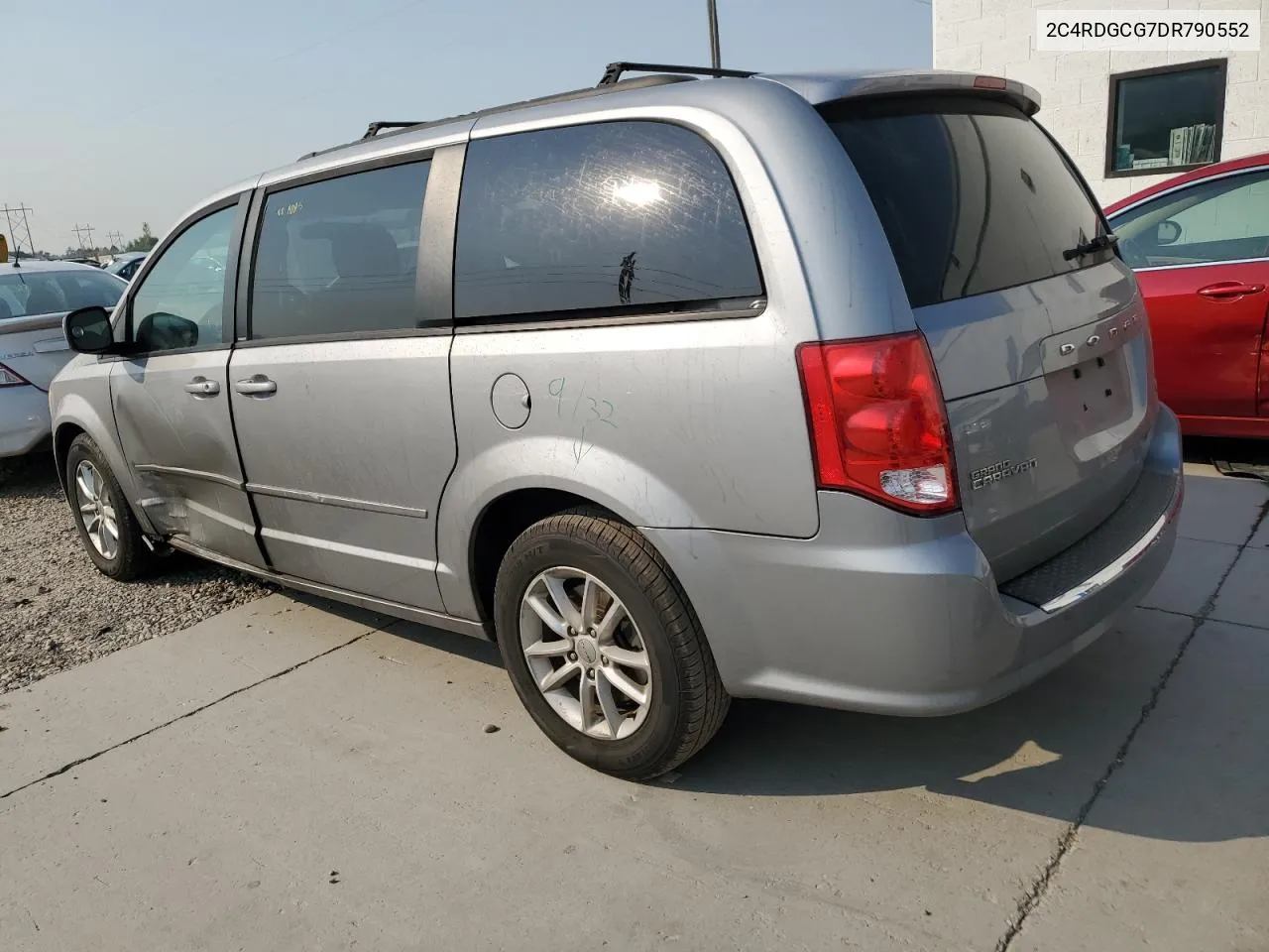 2013 Dodge Grand Caravan Sxt VIN: 2C4RDGCG7DR790552 Lot: 69884124