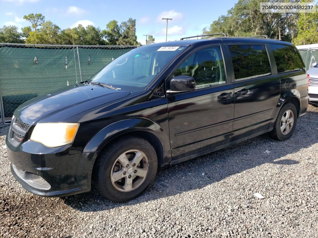 2C4RDGCG0DR582237 2013 Dodge Grand Caravan Sxt