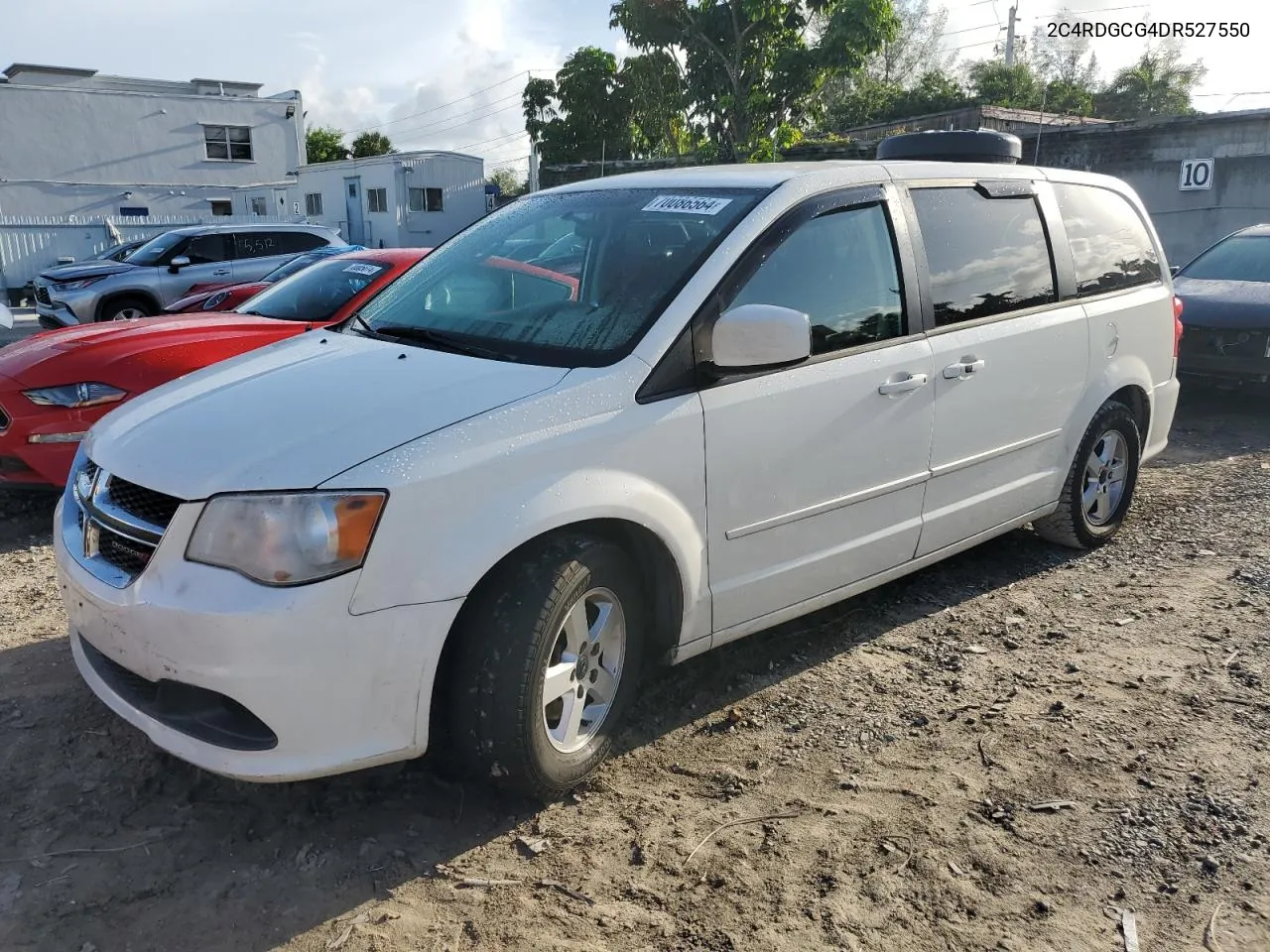 2013 Dodge Grand Caravan Sxt VIN: 2C4RDGCG4DR527550 Lot: 70086564