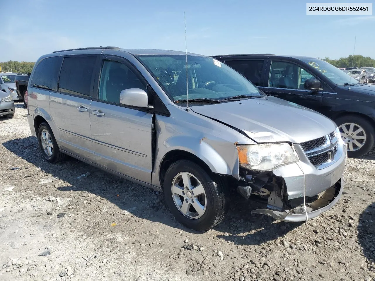 2C4RDGCG6DR552451 2013 Dodge Grand Caravan Sxt