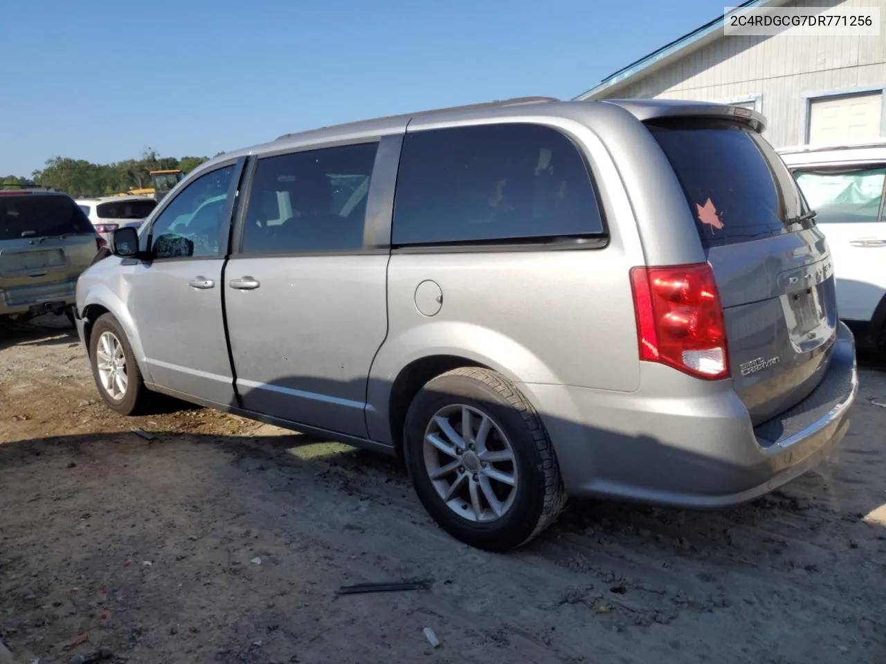 2C4RDGCG7DR771256 2013 Dodge Grand Caravan Sxt