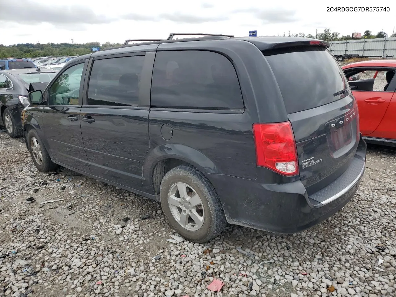 2C4RDGCG7DR575740 2013 Dodge Grand Caravan Sxt