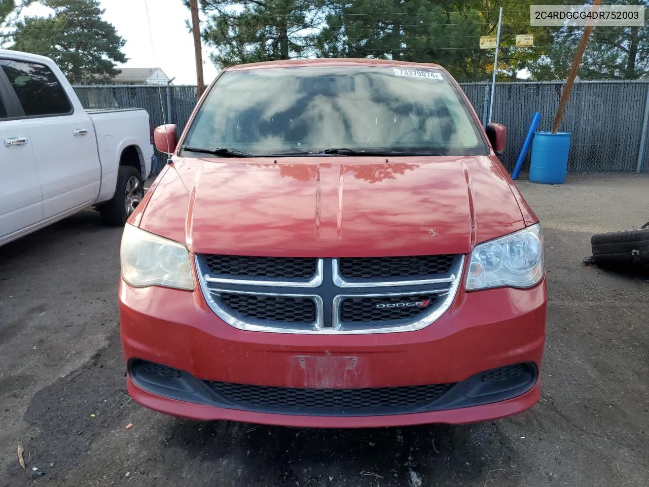 2013 Dodge Grand Caravan Sxt VIN: 2C4RDGCG4DR752003 Lot: 73379074