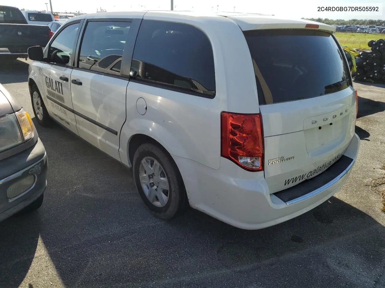 2C4RDGBG7DR505592 2013 Dodge Grand Caravan Se