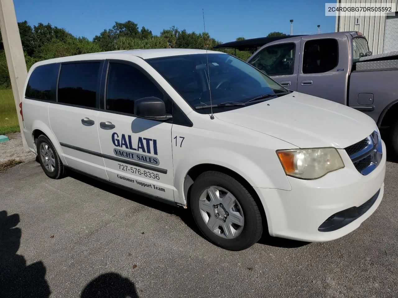 2C4RDGBG7DR505592 2013 Dodge Grand Caravan Se