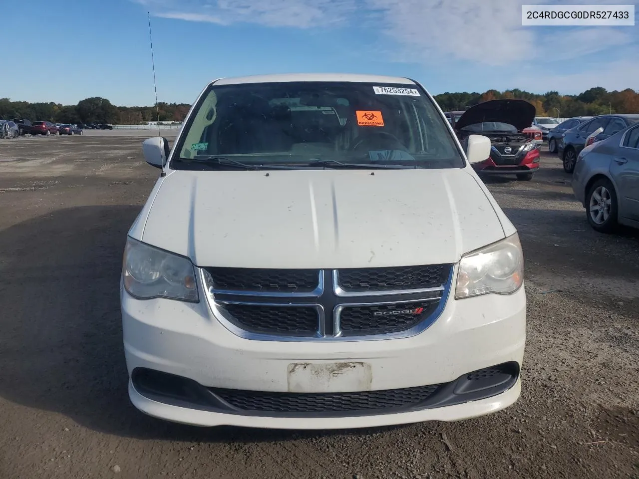 2013 Dodge Grand Caravan Sxt VIN: 2C4RDGCG0DR527433 Lot: 76253254