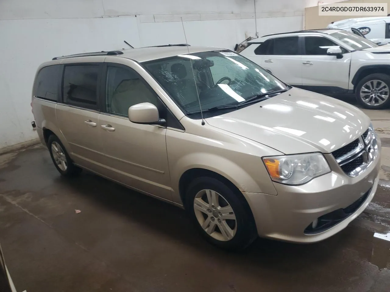 2013 Dodge Grand Caravan Crew VIN: 2C4RDGDG7DR633974 Lot: 76922434