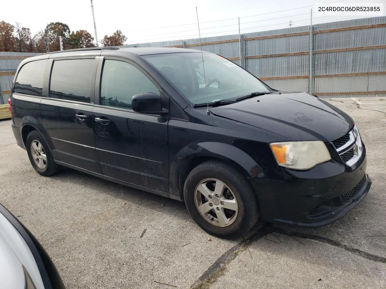 2013 Dodge Grand Caravan Sxt VIN: 2C4RDGCG6DR523855 Lot: 77224324