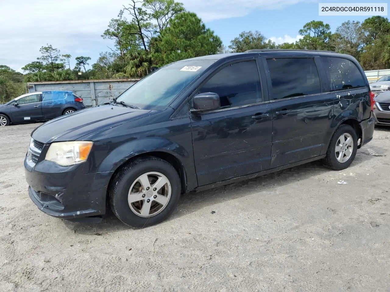 2013 Dodge Grand Caravan Sxt VIN: 2C4RDGCG4DR591118 Lot: 77581674