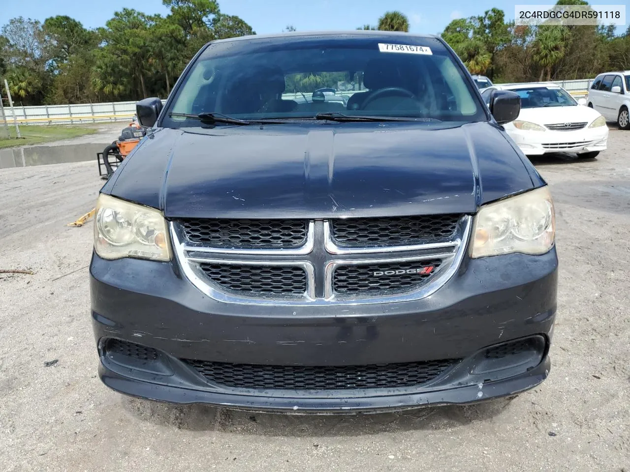 2013 Dodge Grand Caravan Sxt VIN: 2C4RDGCG4DR591118 Lot: 77581674