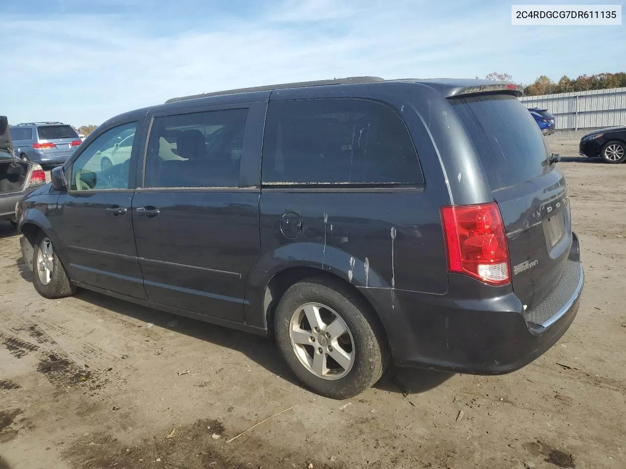 2013 Dodge Grand Caravan Sxt VIN: 2C4RDGCG7DR611135 Lot: 77987804