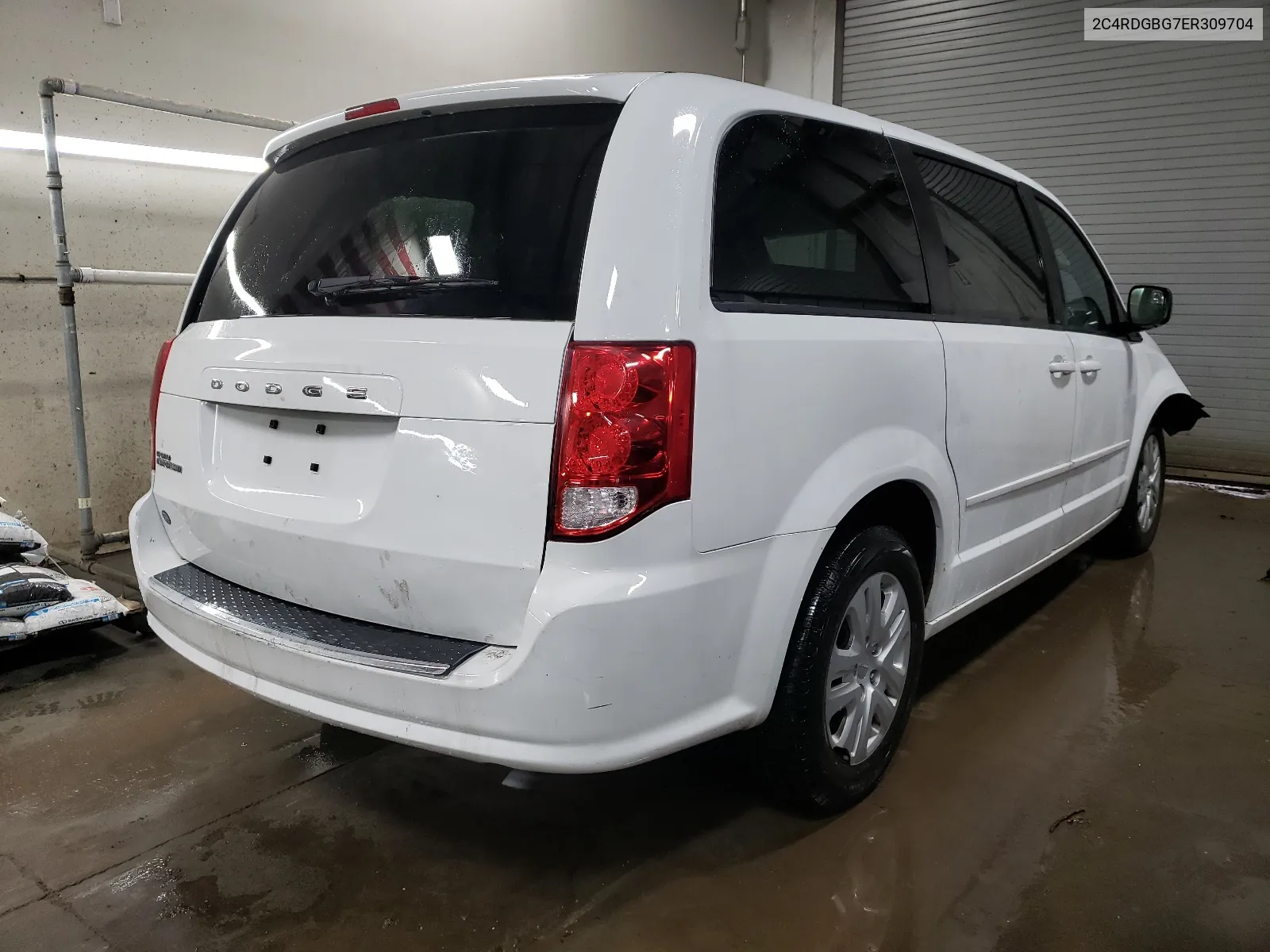 2C4RDGBG7ER309704 2014 Dodge Grand Caravan Se