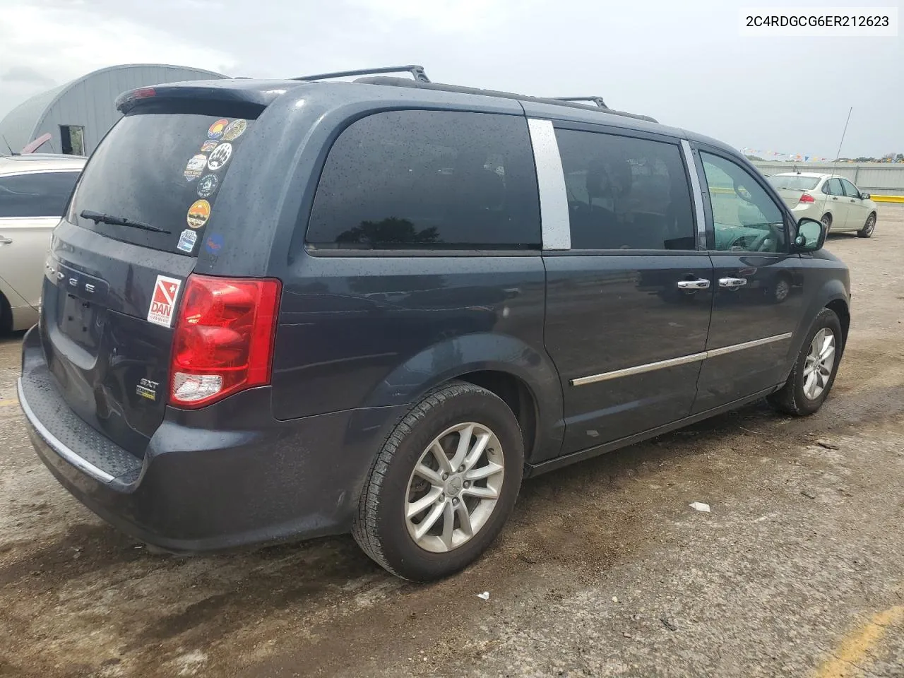 2C4RDGCG6ER212623 2014 Dodge Grand Caravan Sxt